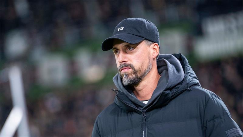 Trainer Sandro Wagner von Hannover 96. 