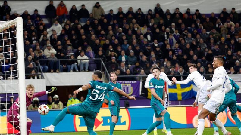 4:3-Coup - aber Europa League-Aus für Hoffenheim Trifft per Kopf: TSG-Profi Robin Hranac