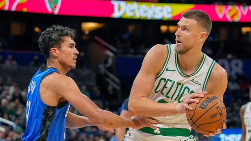 Tristan da Silva (l) erzielte für Orlando den Siegtreffer gegen Boston.