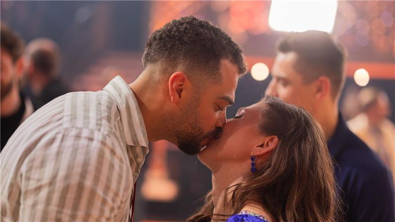 Trost nach dem Aus: Bianca Heinicke wurde von Freund Timothy Hill unterstützt.