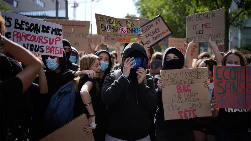 Trotz der Gewaltexzesse finden die Schülerproteste breite Unterstützung. (Archivbild)