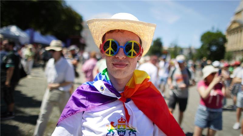 Tausende in Budapest zu verbotener Pride-Parade Trotz eines Verbots der Orban-Regierung versammeln sich tausende Menschen zur Budapester Pride.