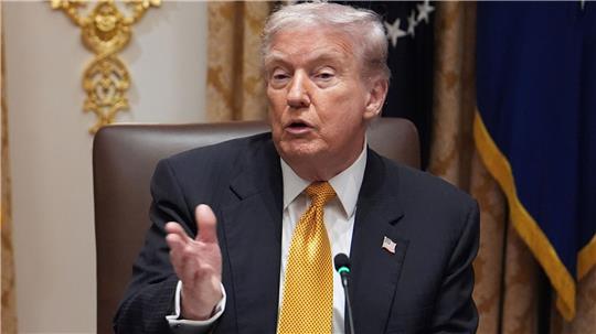 Trump bezeichnet den Gipfel in Südafrika als Schande.