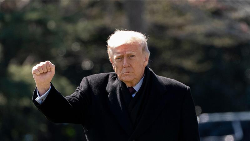 Trump droht dem Iran mit massiven Bombardierungen eines wichtigen Gasfelds. 