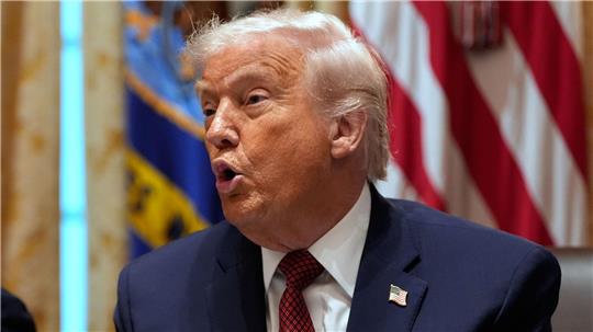 Trump droht dem Nachbarn Mexiko mit Strafzoll