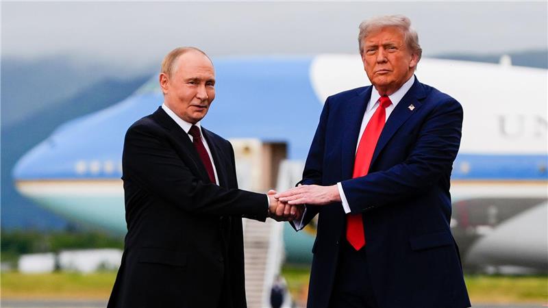 Die großen Fragezeichen nach dem Selenskyj-Trump-Treffen Trump holte Putin im Sommer in Alaska auf die Weltbühne zurück. (Archivbild)