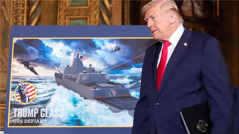 Trump kündigt den Bau von neuen Schlachtschiffen an. 