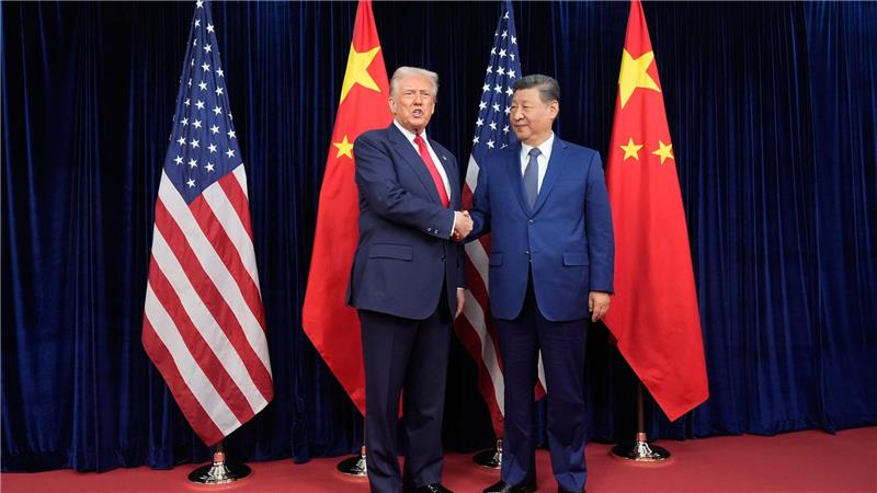 Trump-Xi-Treffen: Das sind die Ergebnisse Trump (l) und Xi sind die Staatschefs der beiden weltgrößten Volkswirtschaften.