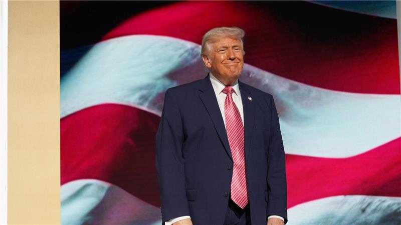 Trump nennt die Straße von Hormus „Straße von Trump“. 