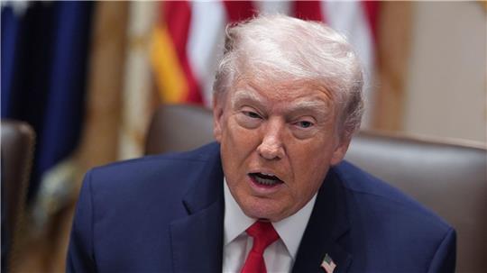 Trump spricht von einer angeblichen Angriffspause Moskaus auf ukrainische Städte. 