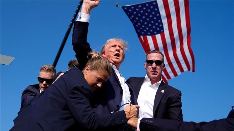 Trump triumphiert nach missglücktem Attentat in Butler. (Archivbild)