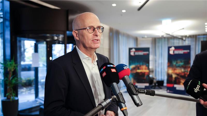 Tschentscher fordert, den Drogenkartellen das Handwerk zu legen. 