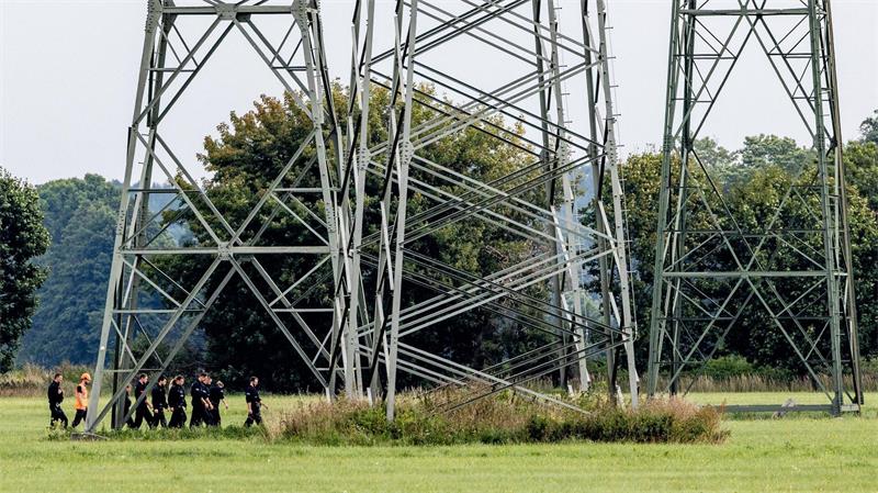 Turnow-Preilack: Nach Angriff aufs Stromnetz – Polizei durchsucht weiter Areal am Umspannwerk und bei Jänschwalde