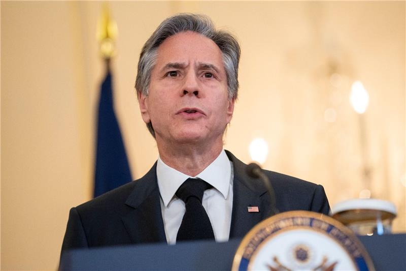 Blinken: Chinesischer Ballon Teil von Überwachungsprogramm US-Außenminister Antony Blinken äußert sich auf einer Pressekonferenz in Washington zu dem mutmaßlichen Spionageballon.