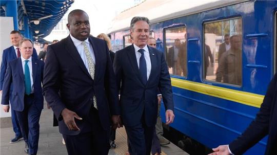 US-Außenminister Antony Blinken und der britische Außenminister David Lammy sind zu Gesprächen in die ukrainische Hauptstadt Kiew gereist.