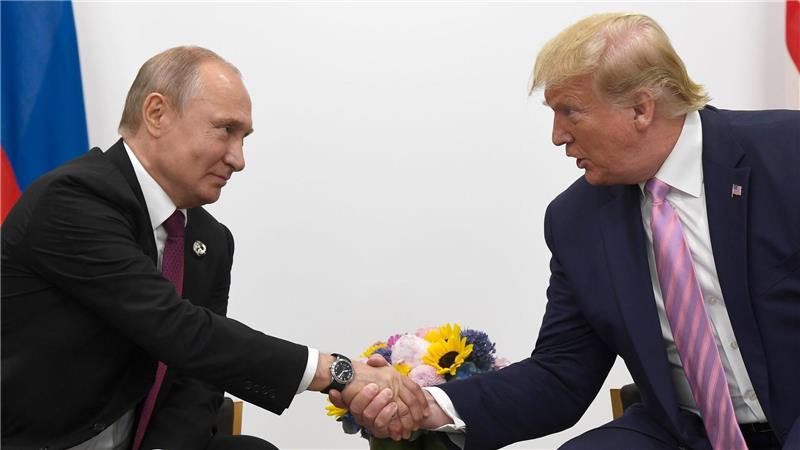US-Präsident Donald Trump würde Russlands Präsident Wladimir Putin gerne wieder bei mehr Gipfeln sehen. (Archivbild)