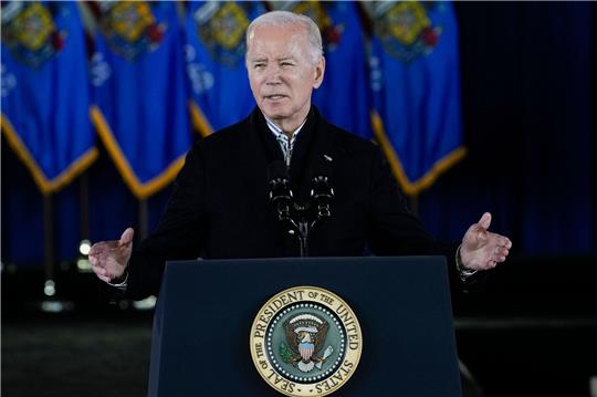 US-Präsident Joe Biden begnadigt elf Menschen, die wegen Drogendelikten verurteilt wurden. Die Rechtslage nach der diese Fälle beurteilt werden, hat sich mit der Zeit sehr verändert.
