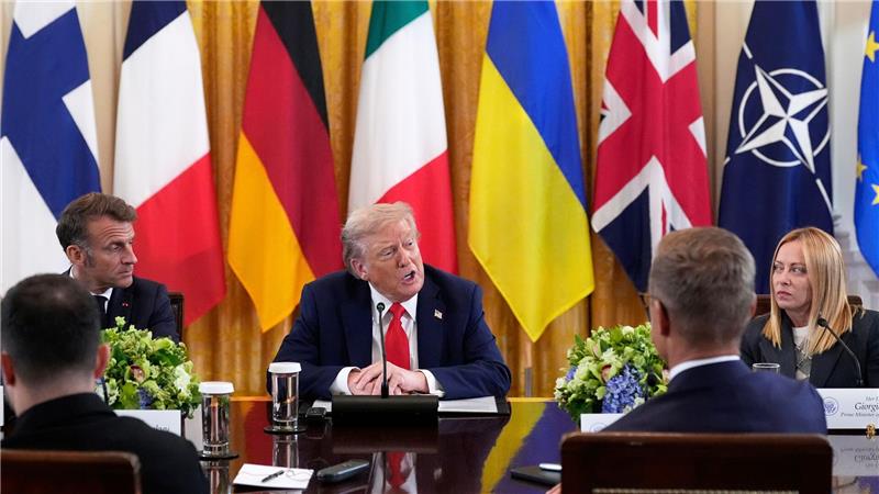 US-Präsident Trump berät mit dem ukrainischen Präsidenten Selenskyj und europäischen Staats- und Regierungschefs über eine Friedenslösung für die Ukraine
