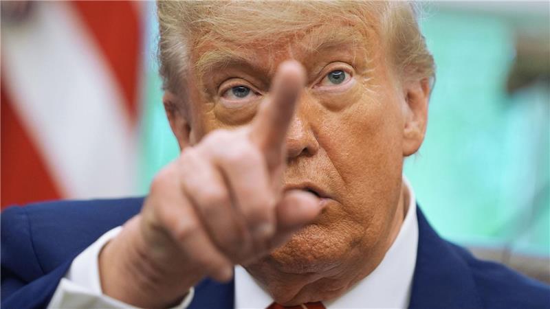 Trump gratuliert neuem Papst: Große Ehre für die USA US-Präsident Trump gratuliert dem Papst.