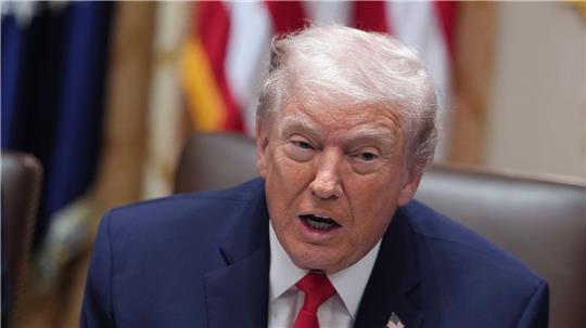 US-Präsident Trump hat seinen Kandidaten für die Nachfolge an der Spitze der Fed gefunden.