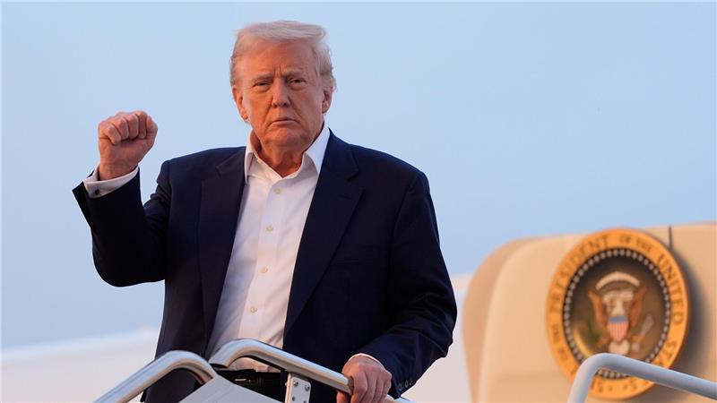 Trump kündigt hohe Zölle auf im Ausland produzierte Filme an US-Präsident Trump will seine aggressive Zollpolitik auf die Filmbranche ausdehnen.