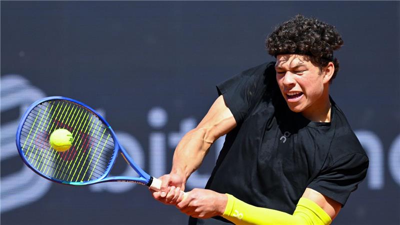 Happy End nach Frust-Wochen? Zverev im Finale von München US-Profi Ben Shelton kämpft sich ins Endspiel von München.