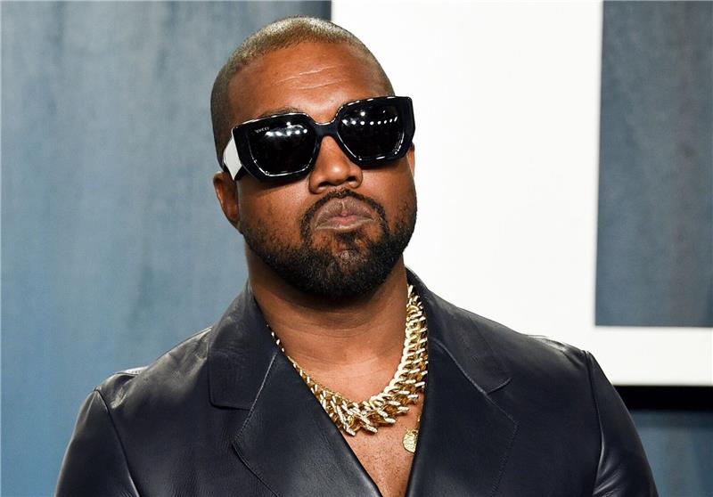 „Hass, Fanatismus”: Kanye West führt Antisemitismus-Liste an US-Rapper Kanye West steht nach Einschätzung des Wiesenthal-Zentrums mit seinen Äußerungen an der Spitze der zehn schlimmsten antisemitischen Vorfälle des Jahres 2022.