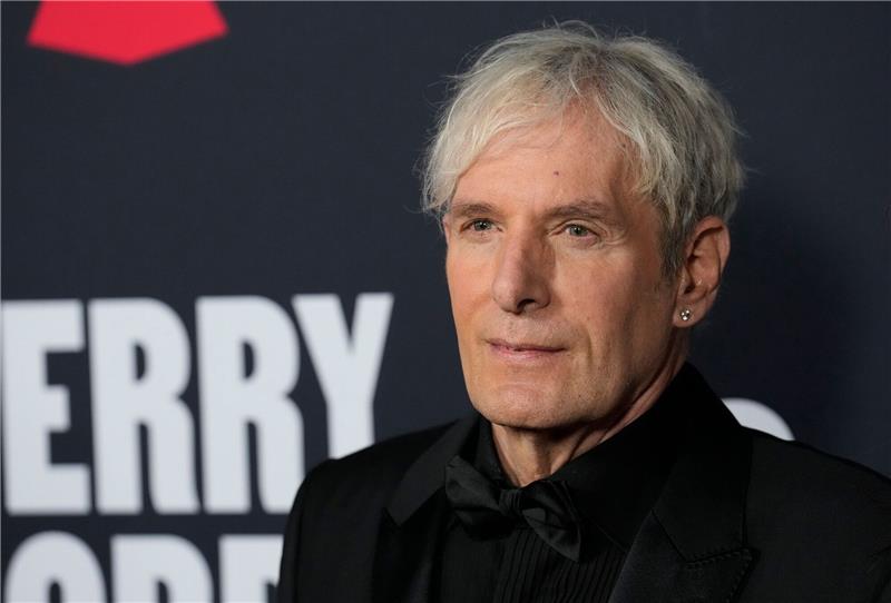 US-Sänger Michael Bolton hat sich einer Hirntumor-Operation unterziehen müssen.