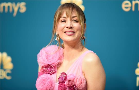 „The Big Bang Theory”-Star Kaley Cuoco ist Mutter US-Schauspielerin Kaley Cuoco und ihr Freund sind Eltern geworden.