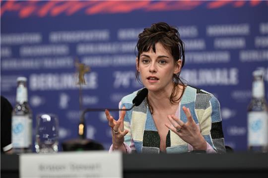 US-Schauspielerin Kristen Stewart stellte auf der Berlinale den Film «Love Lies Bleeding» vor.