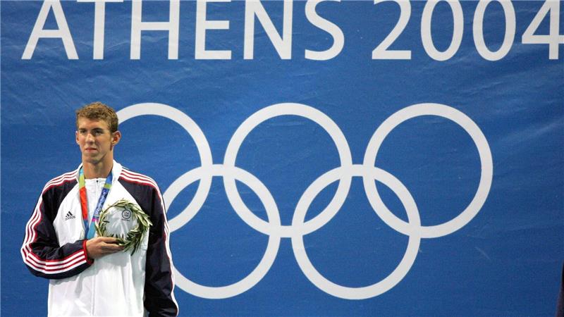 Freitag, der Dreizehnte: 13 erfreuliche Ereignisse US-Schwimmstar Michael Phelps war bei den Olympischen Spielen 2004 in Athen siegreich. (Archivbild)
