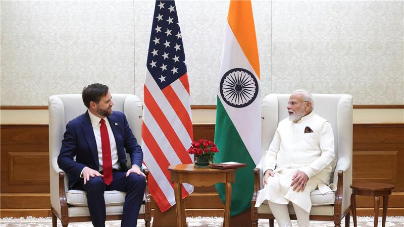 Indien und Pakistan lassen Waffen schweigen US-Vizepräsident Vance und Indiens Premierminister Modi telefonierten einem Bericht zufolge am Freitag wegen der heiklen Lage. (Archivbild)