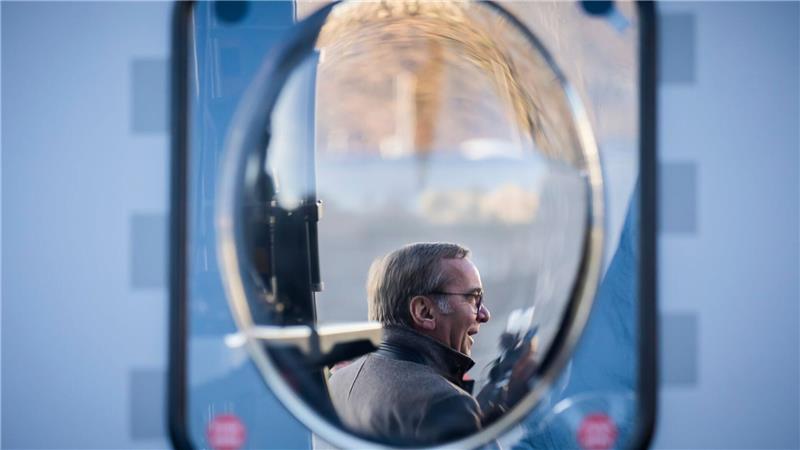 Übergabe Hubschrauber NH90 Sea Tiger an Deutsche Marine