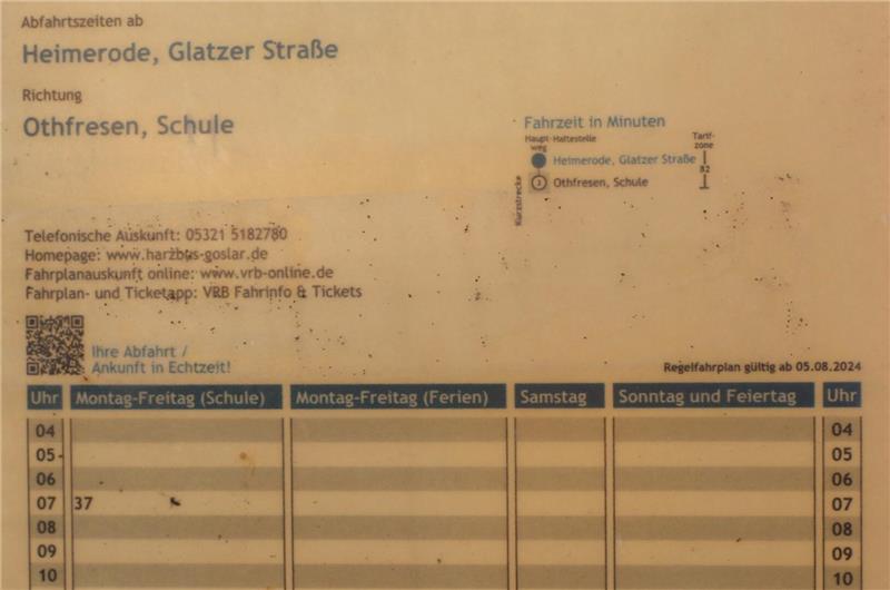 40 Meter entscheiden: Heimeröder Grundschüler ohne Fahrkarte Überschaubarer Fahrplan: Nur ein Schulbus fährt ab der Glatzer Straße. Wenn er denn kommt...