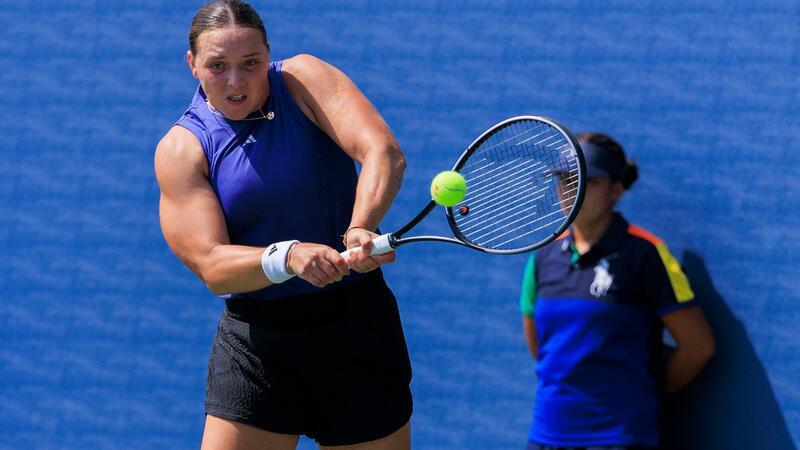 Zverev und Niemeier bestehen Hitzeprüfung von New York Übersteht die Hitzeprüfung in New York: Jule Niemeier.