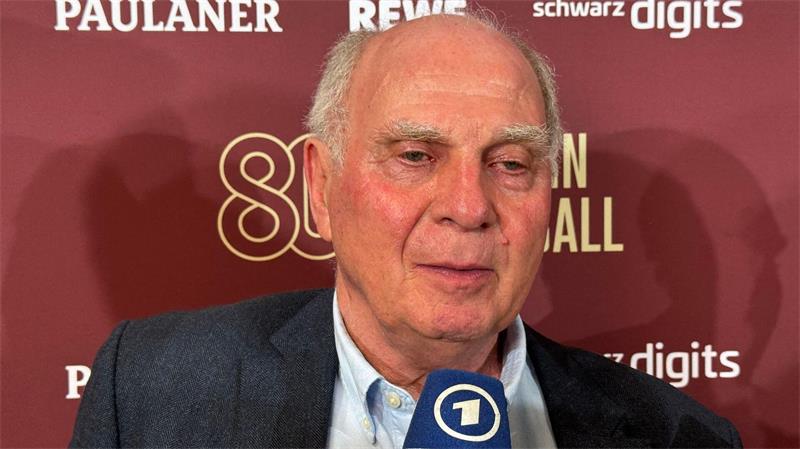Titel-Befehl für Bayern-Basketballer: „Meister werden!“ Uli Hoeneß nimmt Neu-Trainer Gavel und den neuen Sportchef Leibenath in die Pflicht.