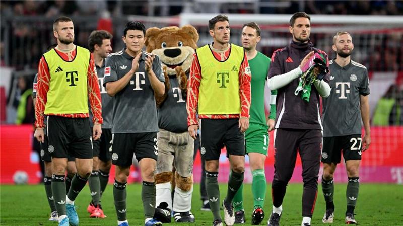 Ulreich (2.v.r.) sorgt mit Aussagen für Aufsehen.