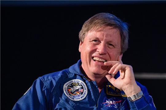 Ulrich Walter ist ehemaliger Astronaut und Professor für Raumfahrttechnik an der Technischen Universität München.
