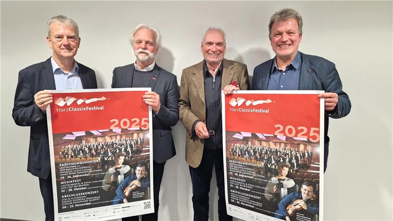 Harz-Classix-Festival: Ulrich Windaus ist der neue Vorsitzende Ulrich Windaus (2.v.l) ist der neue Vorsitzende des Harz-Classix-Vereins. Mit ihm im Vorstand ist Schatzmeister Dr. Detlef Niebuhr (l.) und der Zweite Vorsitzende Arno Janssen (r.). Prof. Hans-Christian Wille kümmert sich als künstlerischer Kurator um die Künstlerakquise.