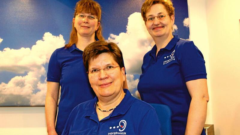 Ulrike Großhennig (vorne) mit ihren Mitarbeiterinnen Uta Jährmann (links) und Susanne Thienel (rechts).