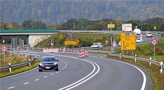 Um auf der B 82 Richtung Westen zu kommen, ist derzeit ein Schlenker über Lutter notwendig.