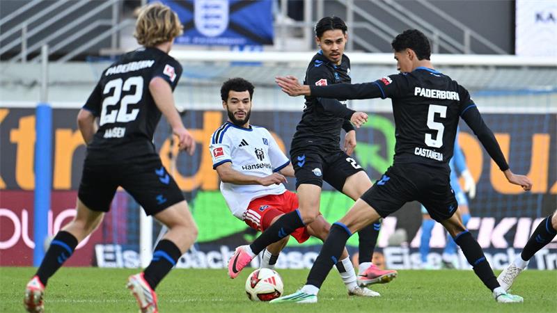 Umkämpftes Spiel mit knappem Sieger: Paderborn bezwingt den HSV.
