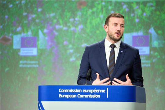 Umweltkommissar Virginijus Sinkevicius: Brauchen zusätzlich Investitionen im Umfang von etwa 600 Milliarden Euro pro Jahr um die Klima- und Umweltschutzziele der EU zu erreichen.