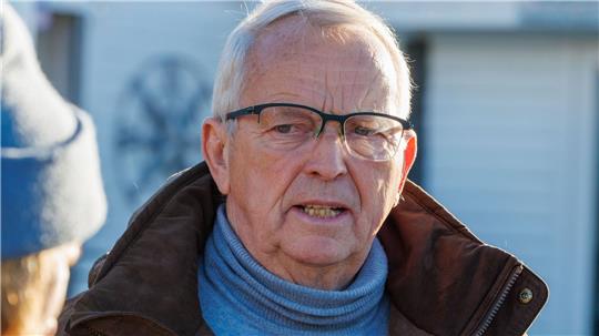 Umweltminister Backhaus stellt Ergebnisse der Senderauswertung vor.