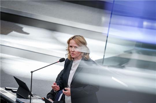 Umweltministerin Steffi Lemke plädiert für eine sorgfältige Debatte zu Klimaschutzthemen.