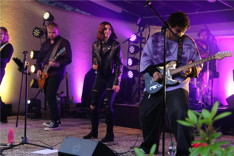 „Undecisive“, die Rock- und Metal-Band aus Salzgitter-Bad, sind die Sieger des Local Heroes-Events.