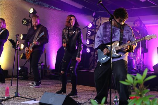 „Undecisive“, die Rock- und Metal-Band aus Salzgitter-Bad, sind die Sieger des Local Heroes-Events.