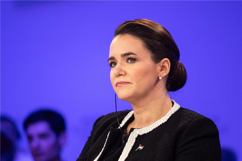 Ungarns Staatschefin tritt nach Pädophilie-Skandal zurück Ungarns Staatschefin Katalin Novak legt ihr Amt nieder.