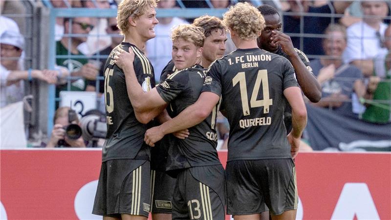 DFB-Pokal: Drei Kleine raus - Leverkusen weiter Union Berlin: Torjubel beim Zweitrunden-Einzug in Gütersloh