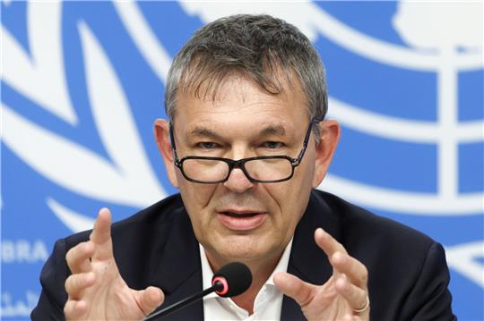«Unser humanitärer Einsatz, von dem zwei Millionen Menschen als Rettungsanker in Gaza abhängen, kollabiert», sagt UNRWA-Chef Philippe Lazzarini.